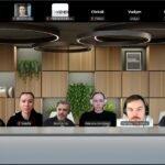Координація архітектурних проєктів онлайн: команда фахівців J.O.T. Solutions, включаючи Revit-експертів та інженерів, під час відеоконференції.